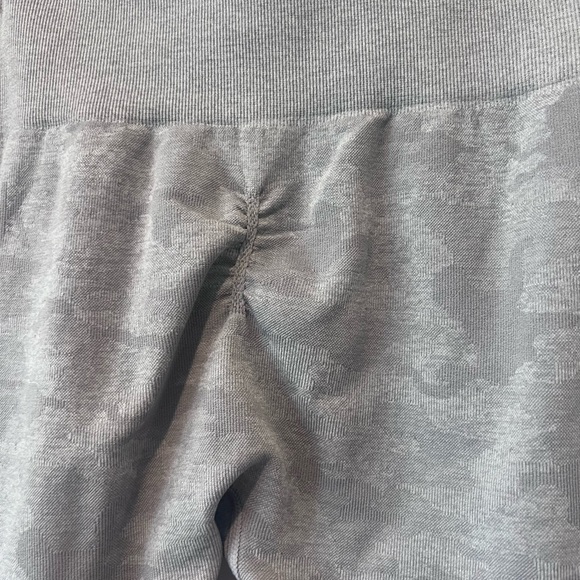 Women’s Gymshark Leggings - Picture 4 of 5